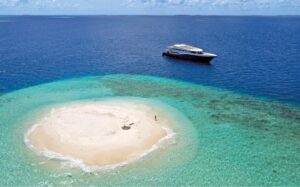 514495-scuba-spa-desert-island