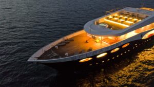 liveaboard--scubaspa-yang-20170816T142804497Z-large