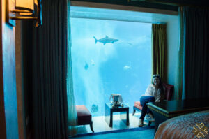 Atlantis-The-Palm-Underwater-Suite-5