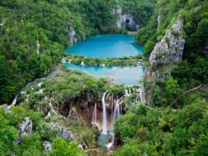 GettyImages-82643682-plitvice